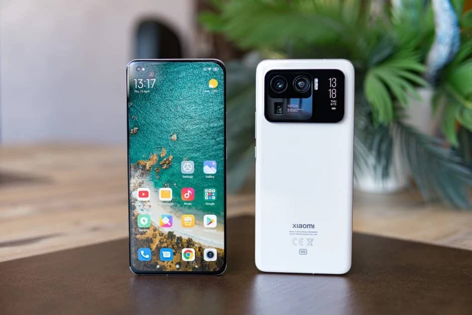 هاتف رائد من شاومي 