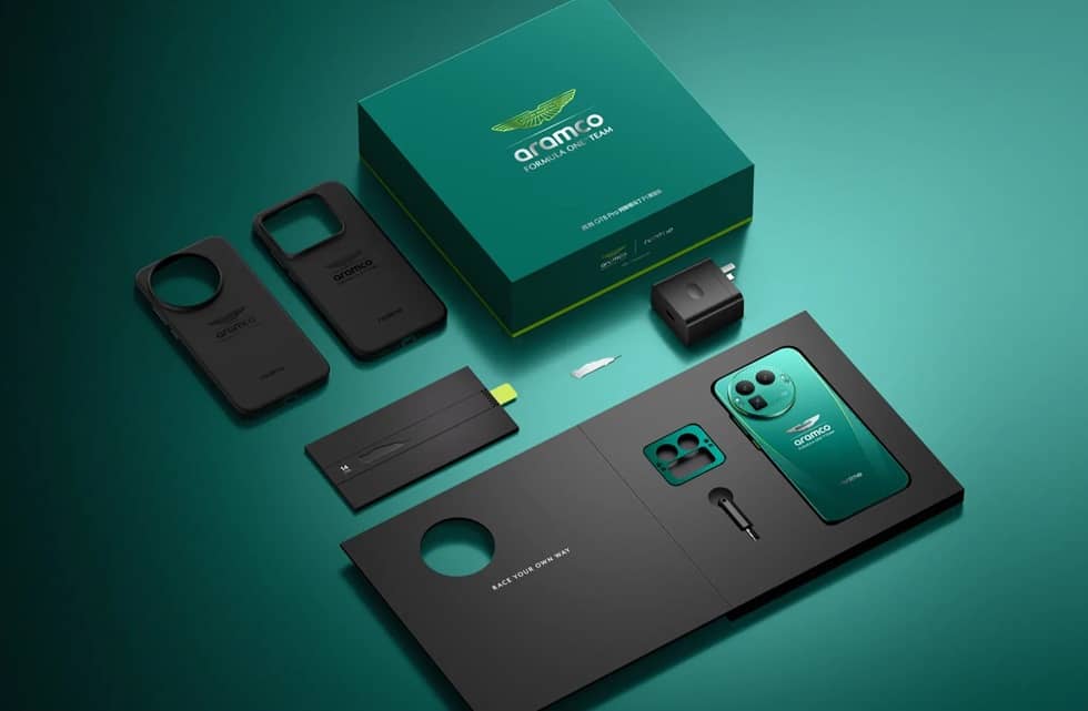 صندوق هاتف Realme GT 8 Pro Aston Martin Limited صندوق هاتف Realme GT 8 Pro Aston Martin Limited