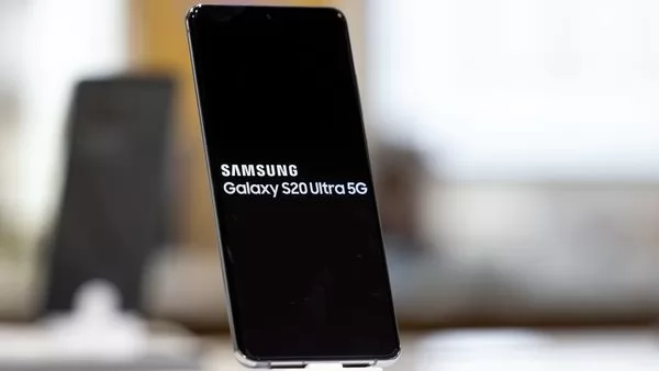 Galaxy-S-Ultra_95572 سامسونج تدرس استخدام شاشات BOE في هواتف Galaxy S القادمة