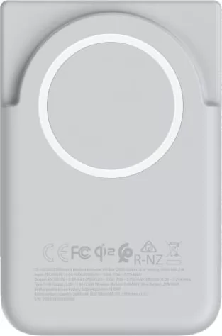 باور بانك مغناطيسي بسعة 5000mAh يحمل اسم Magnetic Wireless Battery Pack (رقم الطراز EB-U2500)