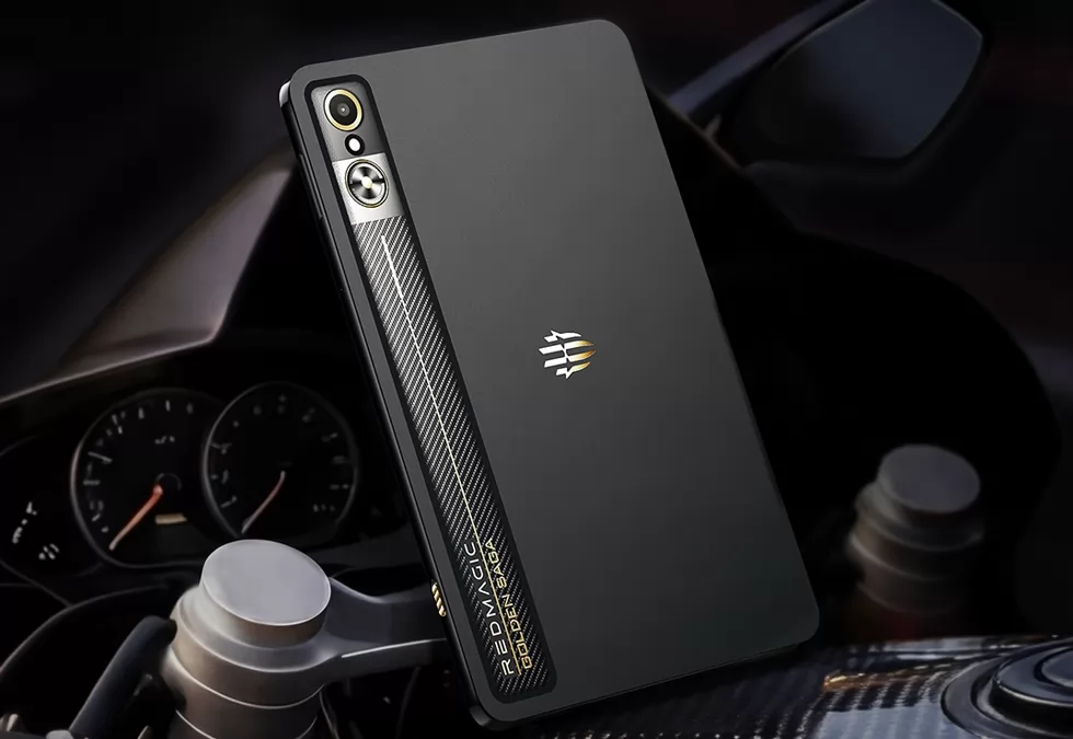 تابلت RedMagic Gaming Tablet 3 Pro إصدار Golden Saga edition