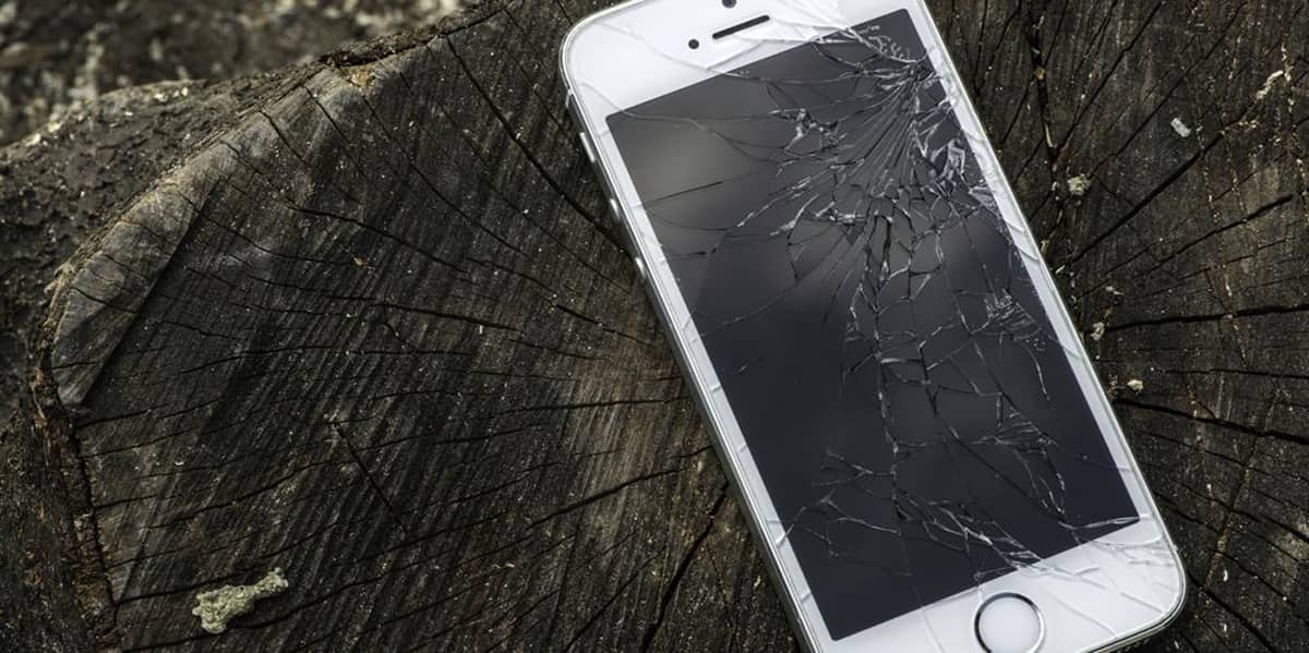 5 عادات سيئة قد تدمر هاتفك الذكي عليكِ تجنبها