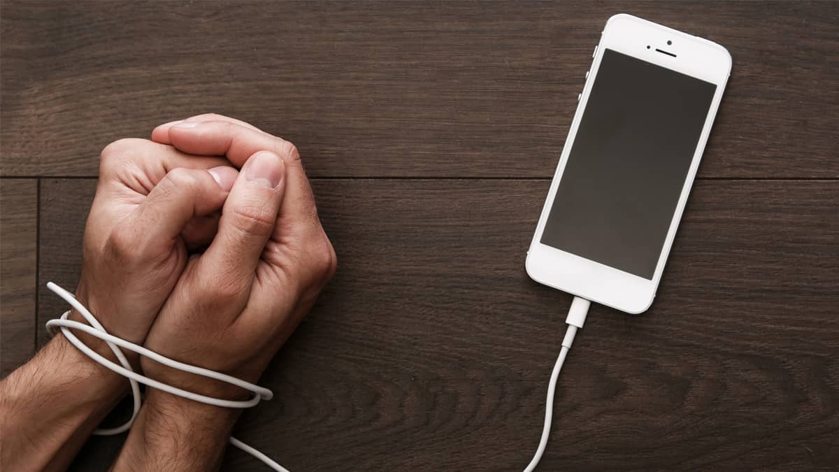 تخلص من إدمان الهاتف : إليك أفضل 5 طرق عملية للتخلص من إدمان الهواتف
