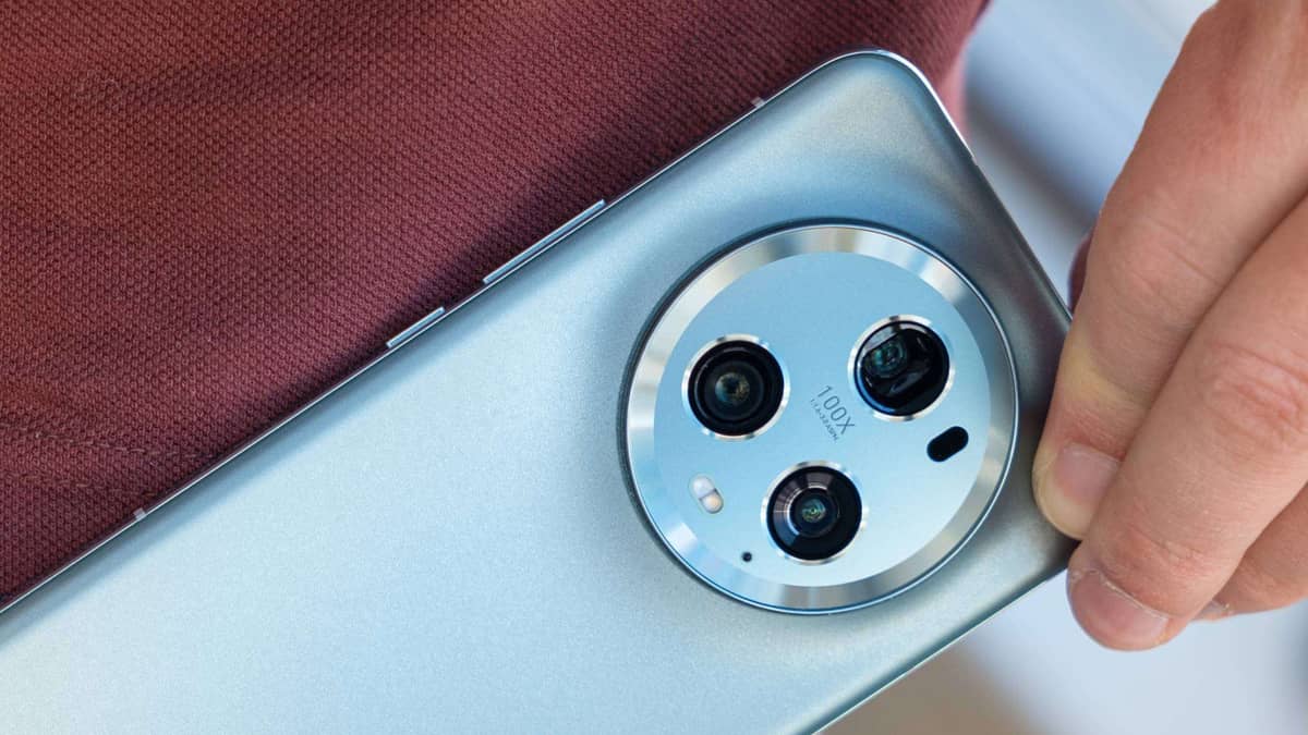 هونر تستعد لإطلاق هاتف Honor Magic 6 Pro بكاميرا ثورية بمنظار تقريب بدقة 160 ميجا بكسل هونر تستعد لإطلاق هاتف Honor Magic 6 Pro بكاميرا ثورية بمنظار تقريب بدقة 160 ميجا بكسل