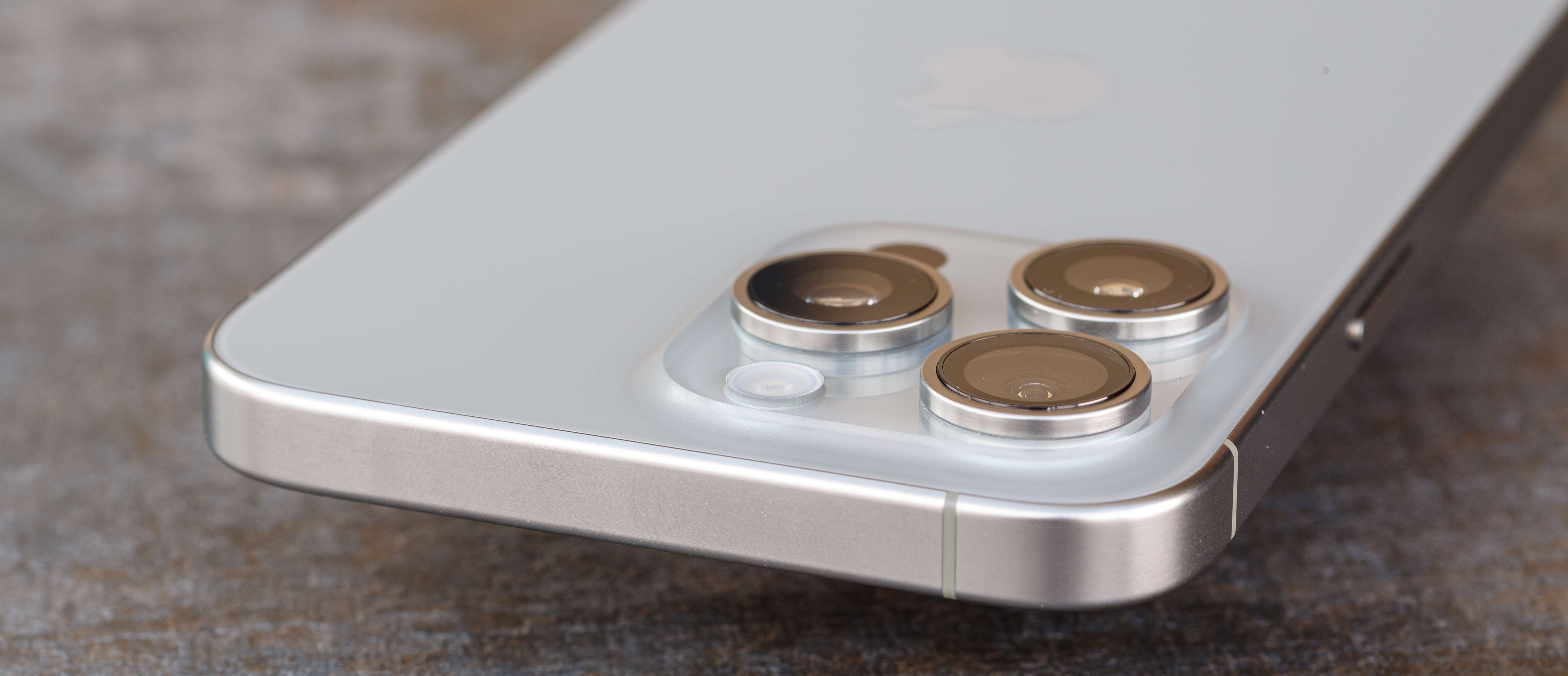 كاميرات هاتف Apple iPhone 15 Pro Max تحقق أداء ثوري علي منصة DxOMark : إليك التفاصيل الكاملة