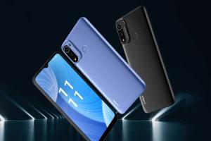 بسعر أقل من 90 دولار : شركة تطلق أرخص هاتف أندرويد في العالم لذوي الدخل المحدود 