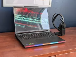 لاب توب MSI Raider 16 Max HX يقدم أداءً قويًا لكنه يفتقد بعض المزايا المهمة للاعبين