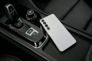 التفاصيل الكاملة لهاتف Meizu 21 القادم بمواصفات ثورية الأولي من نوعها : إليك المواصفات