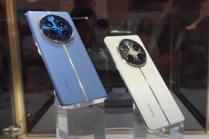 بمواصفات ثورية في الفئة المتوسطة : ريلمي تطلق سلسلة هواتف Realme 12 Pro في الأسواق العالمية