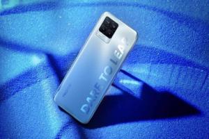 الهاتف الذكي Realme 8 قادم يوم 21 ابريل بشبكات الجيل الخامس وبكاميرات ثلاثية 48 ميجا بكسل 