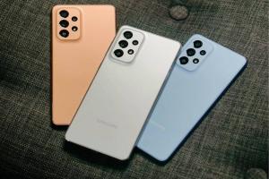 عودة غير متوقعة : هاتف Samsung Galaxy A77 يظهر بمعالج مذهل على Geekbench