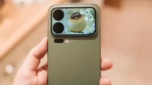 شاومي تبدأ أختبار تحديثات HyperOS 3 لسلسلة Xiaomi 17 Pro مع تحسينات للشاشة الخلفية