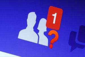 حتى لا تتعرض للإحراج : إليك أسرع طريقة لإلغاء طلبات الصداقة على فيس بوك من الهاتف