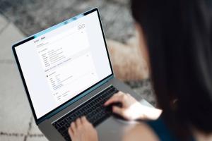 كيفية معرفة مواصفات اللاب توب بالتفصيل بدون برامج [ Windows 10  و Windows 11 ]