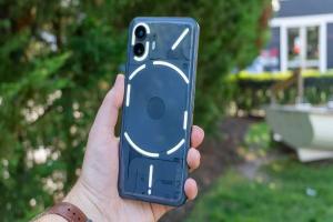 ناثينج‎‎ تطلق هاتفها الجديد Nothing Phone 2 في الأسواق العربية للطلب المسبق