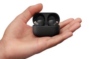 سماعة الايربودز المفضلة في العالم Sony WF-1000XM5 قادمة في 24 يوليو رسمياً