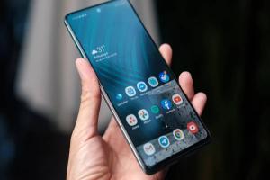 هل تعاني من بطء هاتفك : إليك أفضل 7 طرق لتسريع الهواتف البطيئه لأقصي سرعة بدون برامج